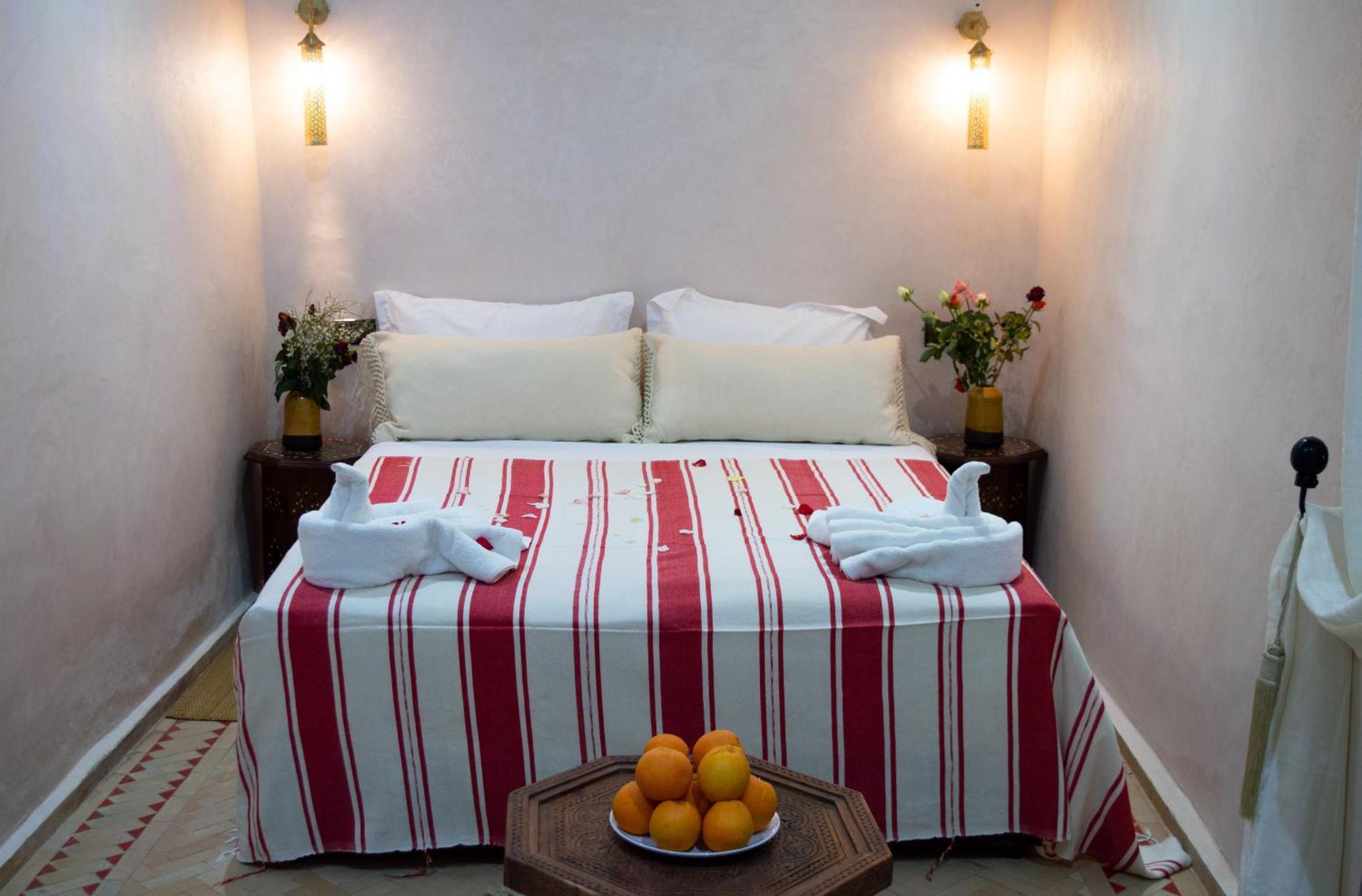 Ferme D'Hote Zomorroda Marrakesh Bagian luar foto