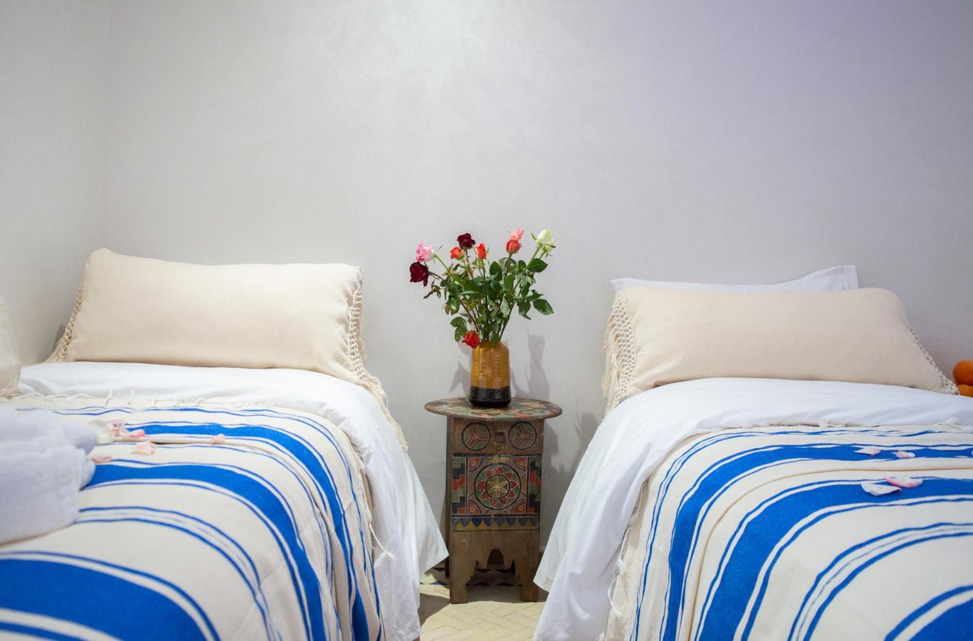Ferme D'Hote Zomorroda Marrakesh Bagian luar foto