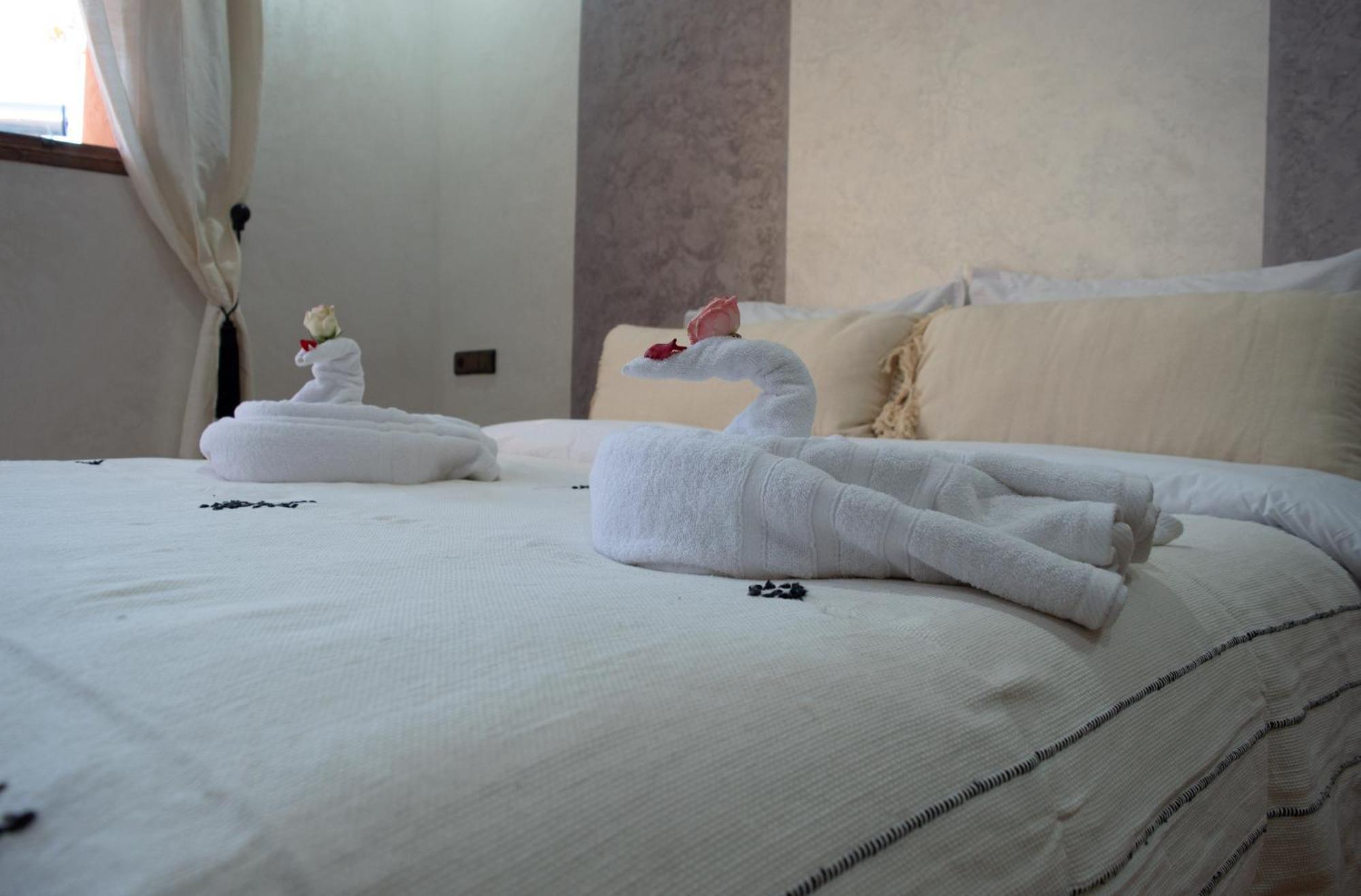 Ferme D'Hote Zomorroda Marrakesh Bagian luar foto