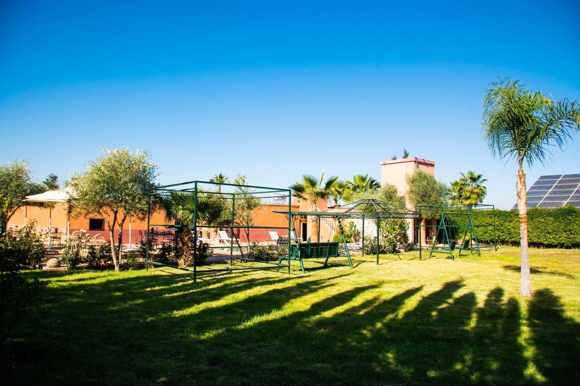 Ferme D'Hote Zomorroda Marrakesh Bagian luar foto